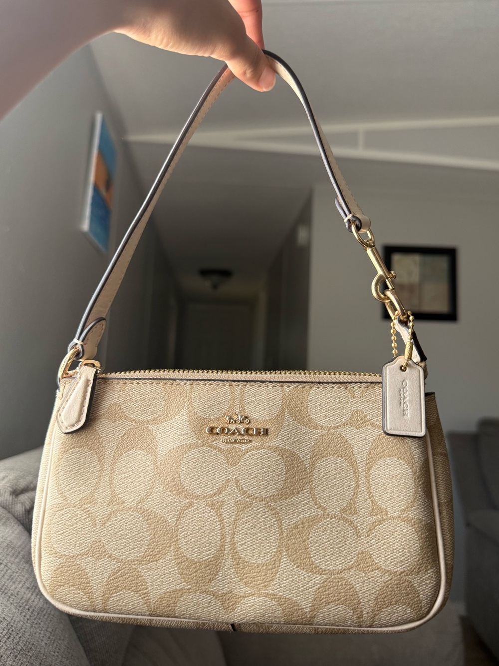 Coach Nolita 19 in Signature Canvas